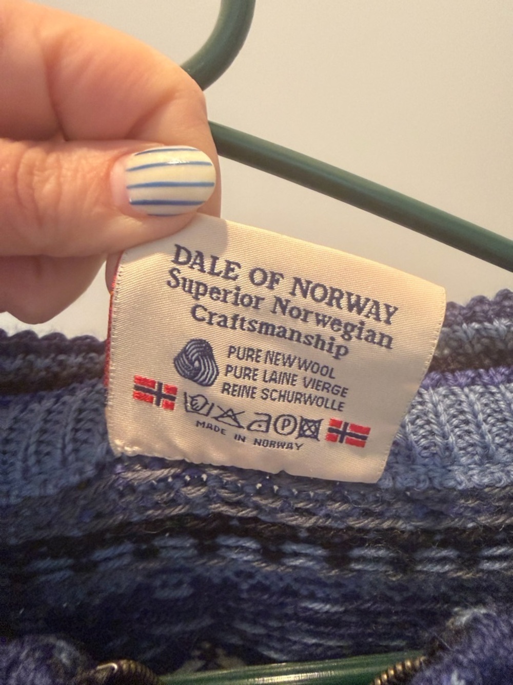Dale of Norway Blue and White Nordic Half-Zip Pullover Pure Wool Size Small - Picture 6 of 6